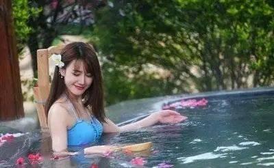 av温泉系列大片,揭秘AV温泉系列大片背后的激情与浪漫